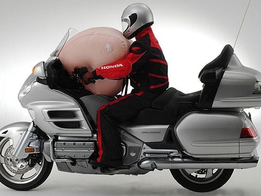 Honda Introduces Production Airbag on 2006 Gold Wing Motorcycle