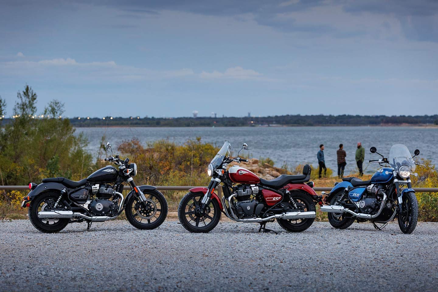 The Royal Enfield Super Meteor 650 model lineup.