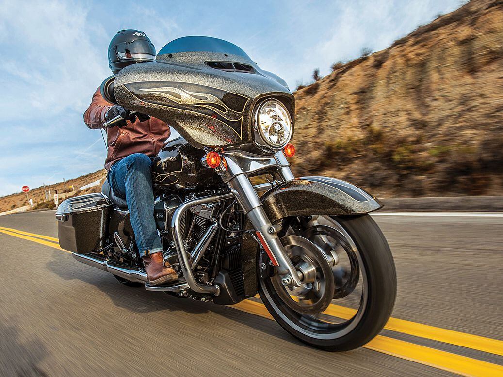 Best exhaust for 2017 street glide special hot sale