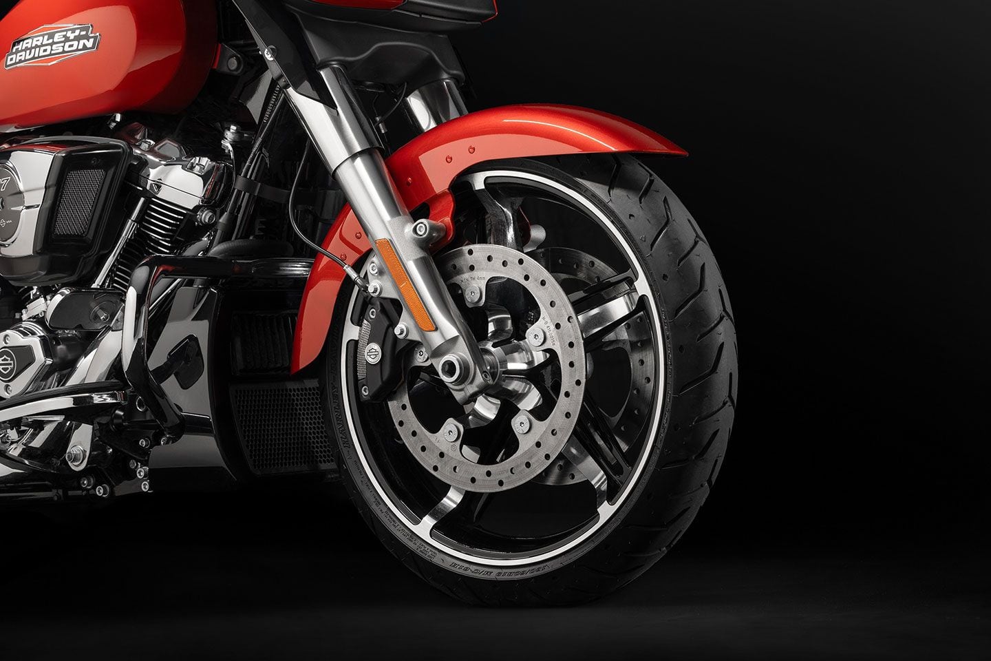 A 49mm Showa Dual Bending Valve fork is good for 4.6 inches of travel. Upgraded Brembo brake components feature larger 320mm discs up front on the 19-inch cast wheel.
