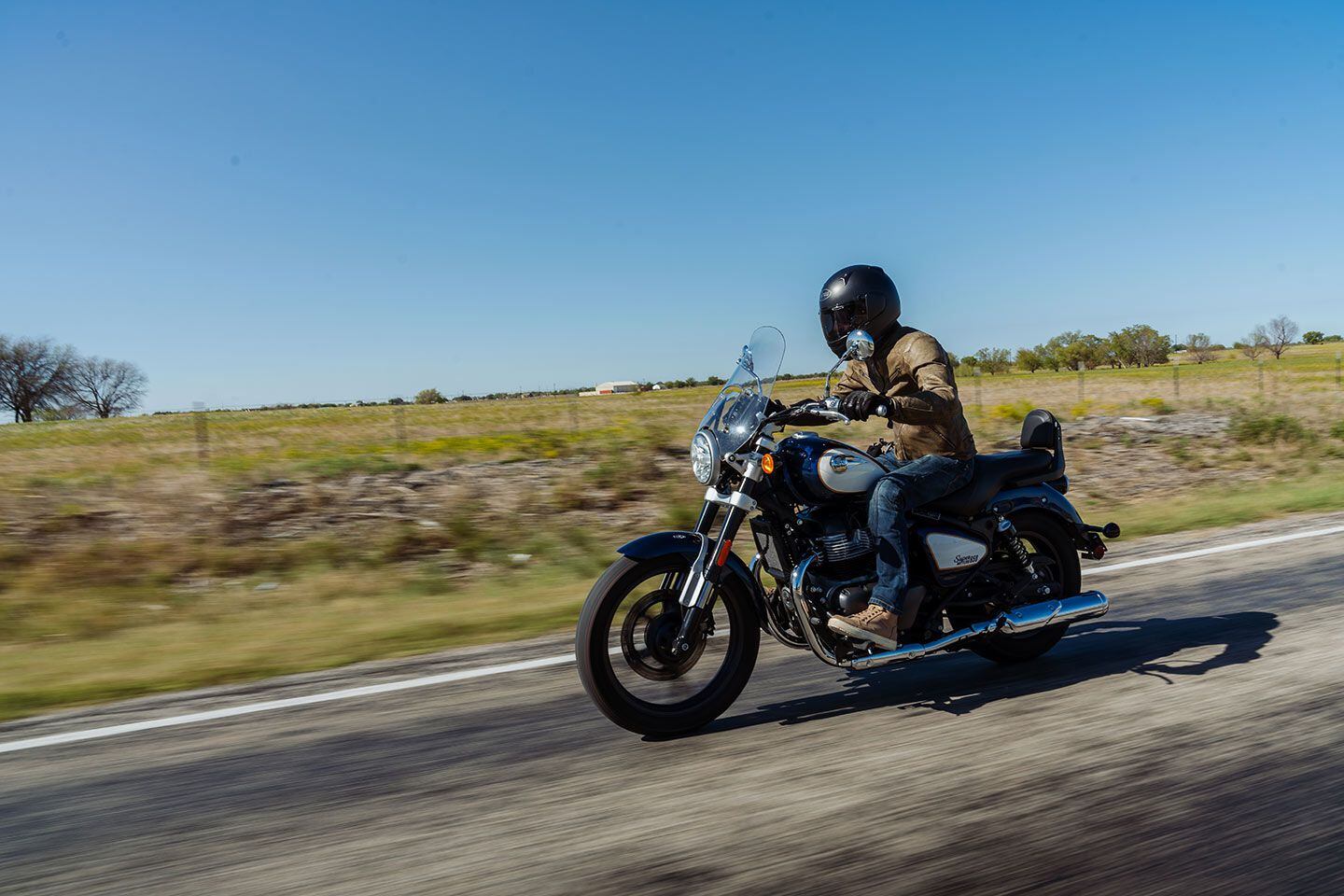 On the Super Meteor 650 Tourer, the windscreen (available on Astral and Interstellar models through Genuine Motorcycle Accessories) provided plenty of wind protection for my body, but generated a lot of buffeting around my helmet.