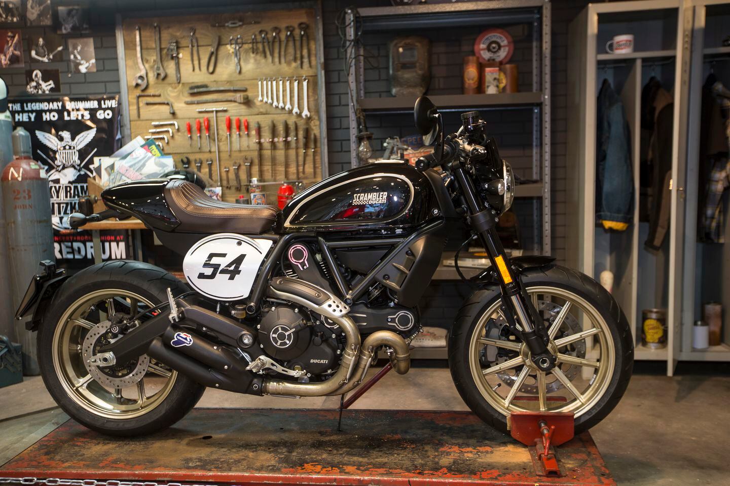 Ducati scrambler cafe racer custom sales parts