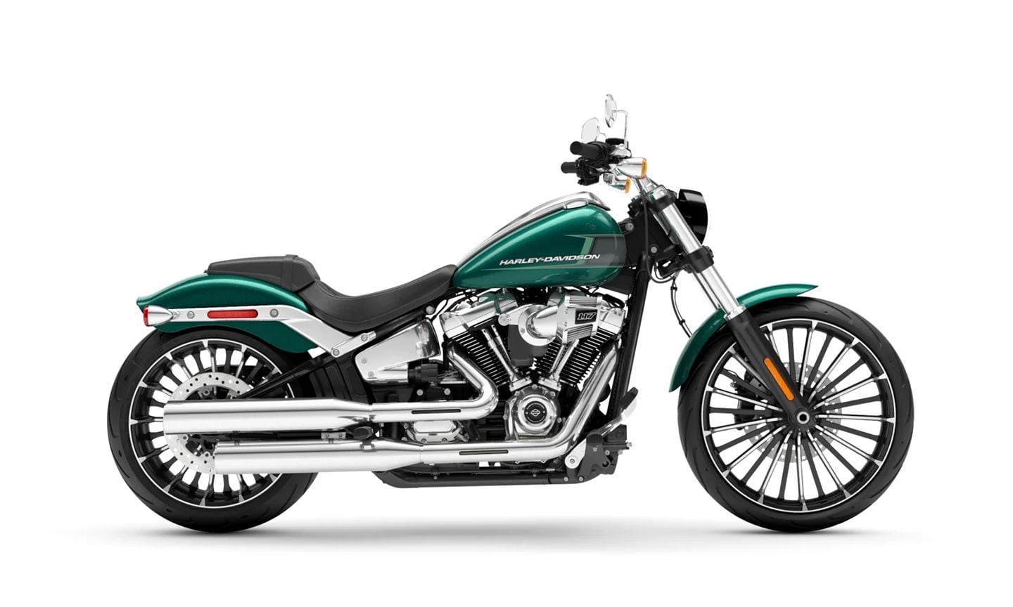 The Breakout returned to the lineup last year sporting the Milwaukee-Eight 117, and continues with the same arrangement for 2024. MSRP is $22,499.