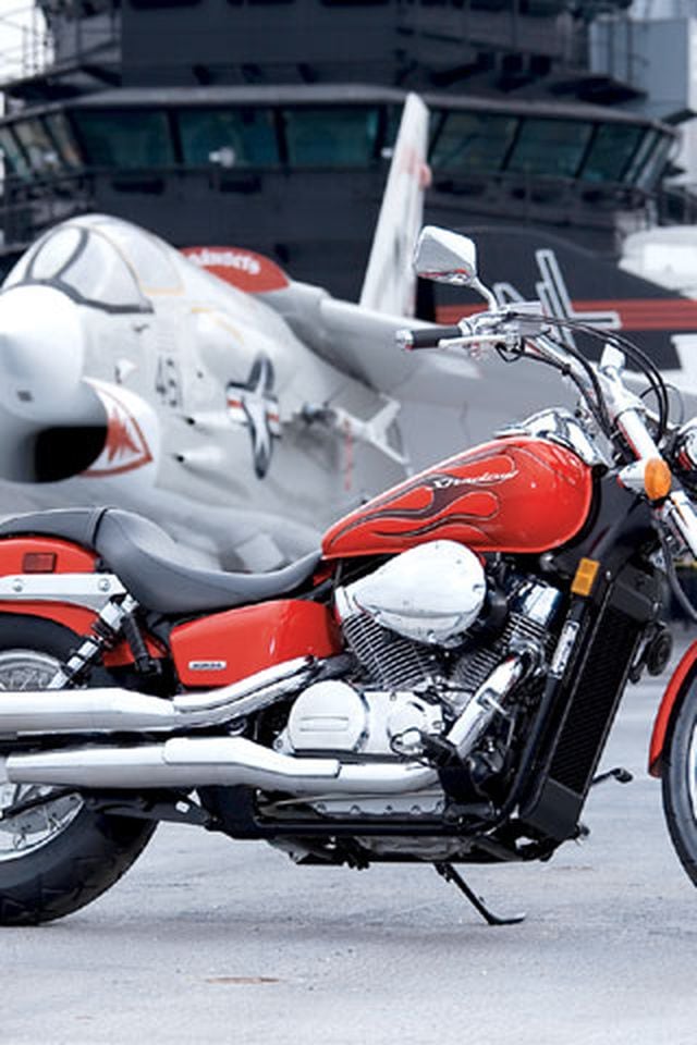 Honda Shadow Spirit 750C2 | Motorcycle Cruiser