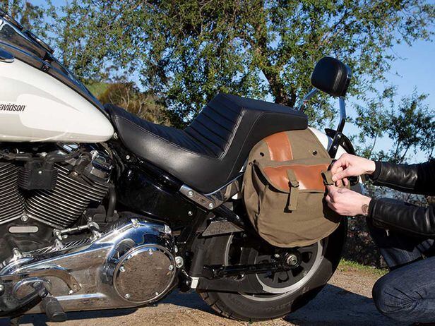 Best saddlebags hotsell for softail slim