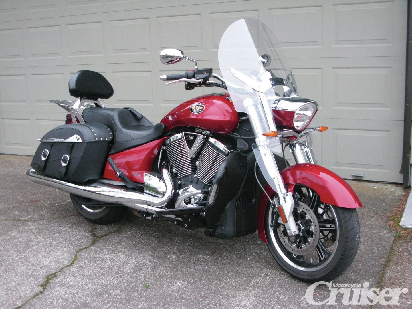 LongTerm Bikes 2011 Victory Cross Roads Motorcycle Cruiser
