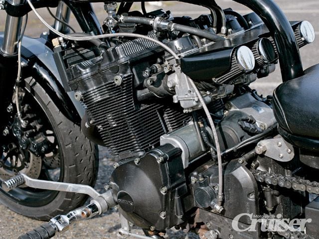 suzuki bandit engine paint