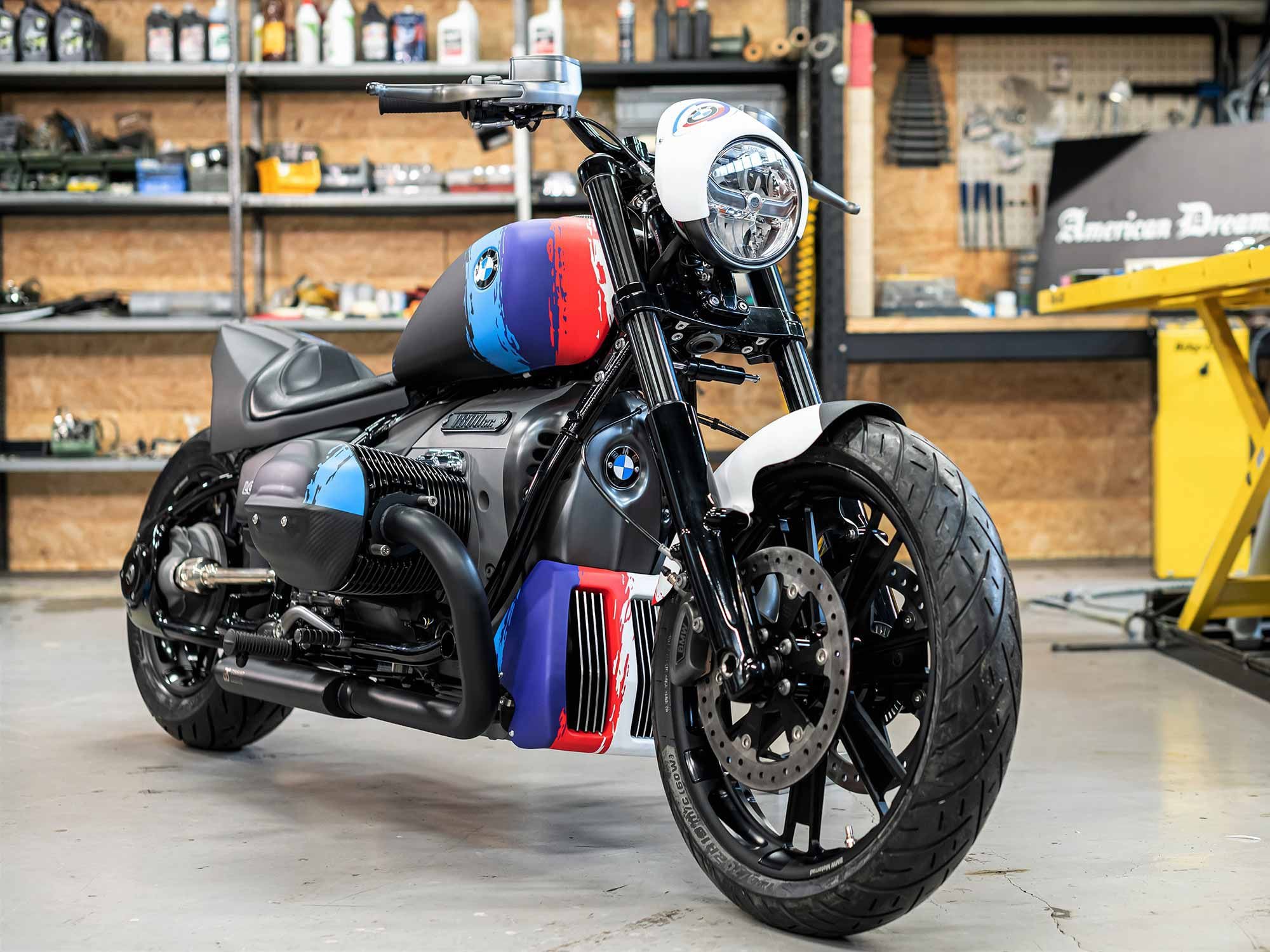 The latest BMW custom is this sporty R 18 M build, unveiled at the Verona Motor Bike Expo in Italy.
