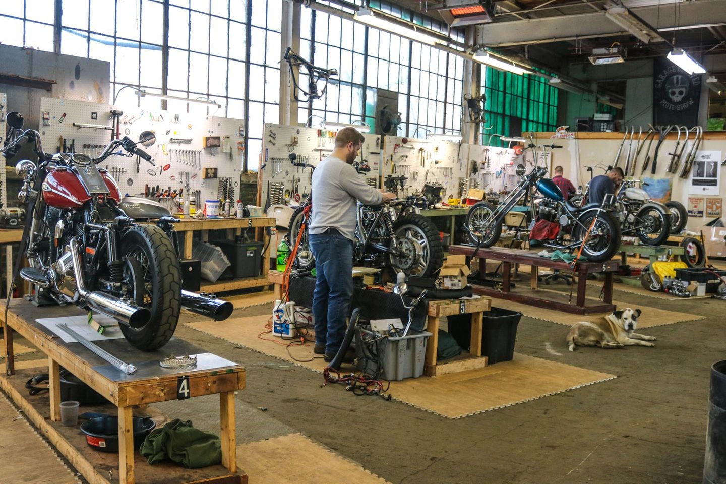 Community Garages In Quarantine Skidmark Garage Motorcycle Cruiser