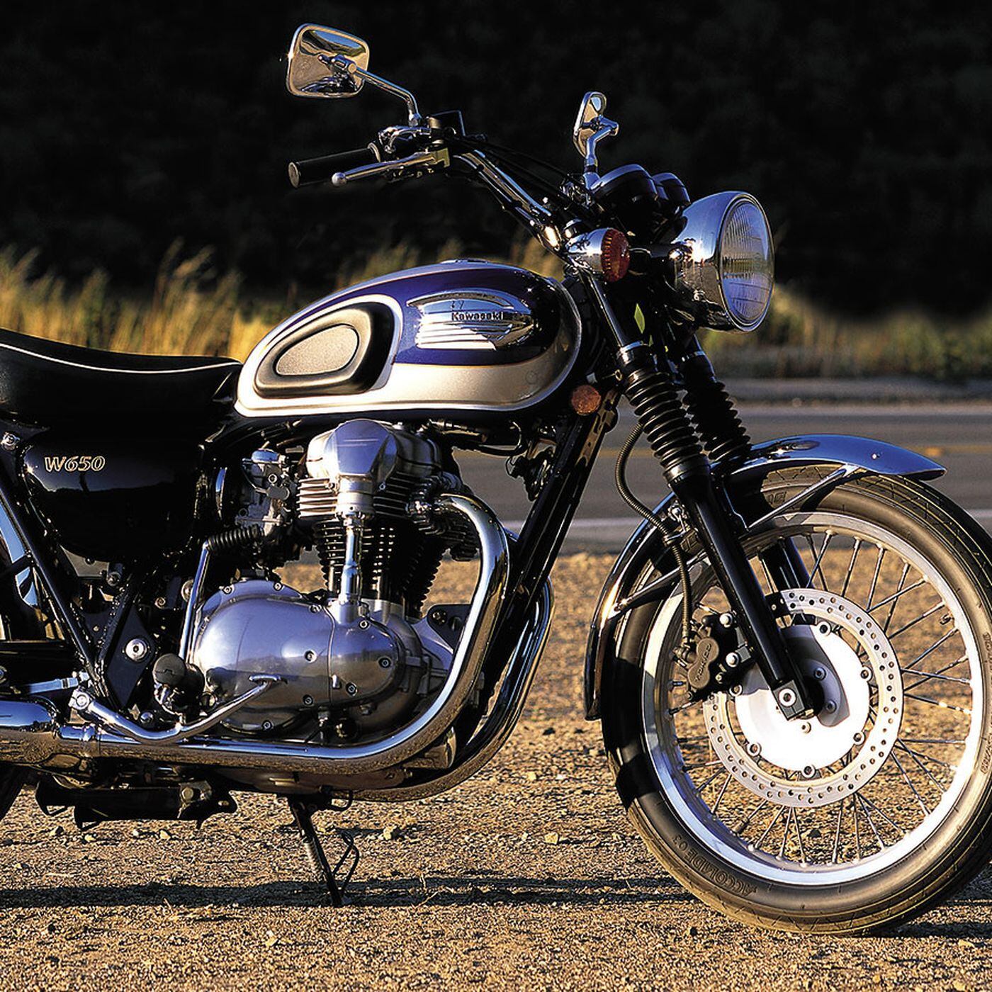 fortvivlelse uklar vækst Retro Review of the 2000 Kawasaki W650 | Motorcycle Cruiser