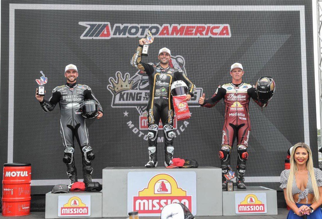 Podium line-up in the Brainerd round with Fong on the top rung.  We found that O'Hara looked happier.