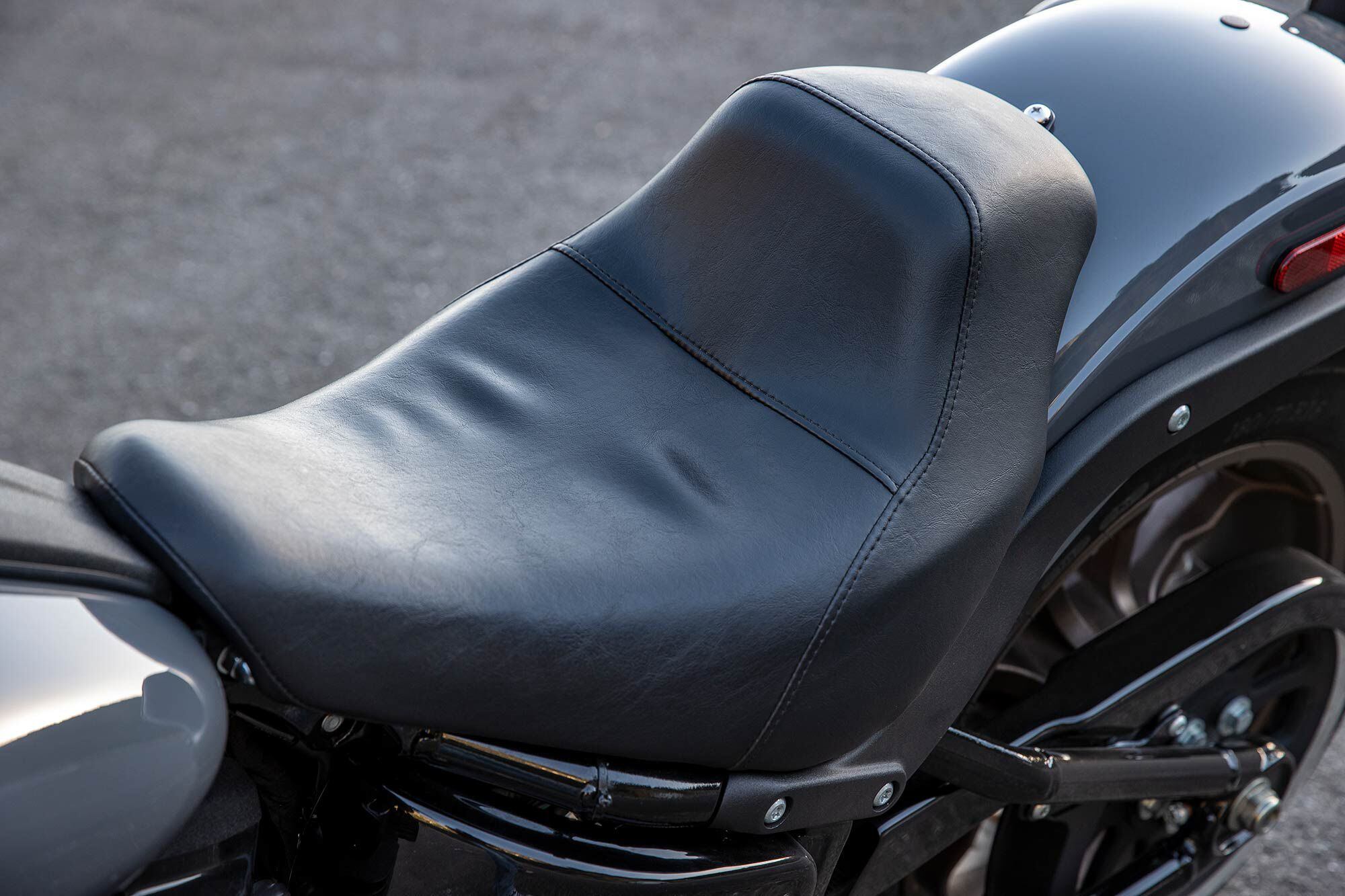 Ergonomics on the FXLRS are tight and aggressive. Some taller riders complain about this seating position and would prefer forward controls.