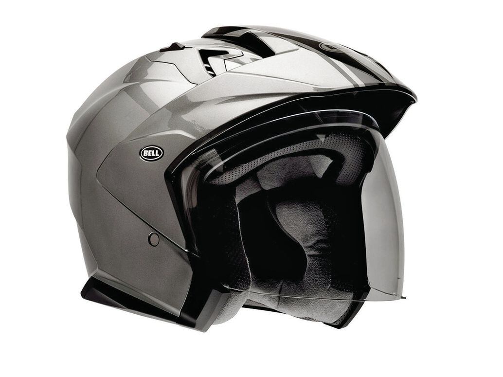 bell bullitt helmet worn Bell Bullitt Helmet Review [Premium Retro Full-Face Styling]