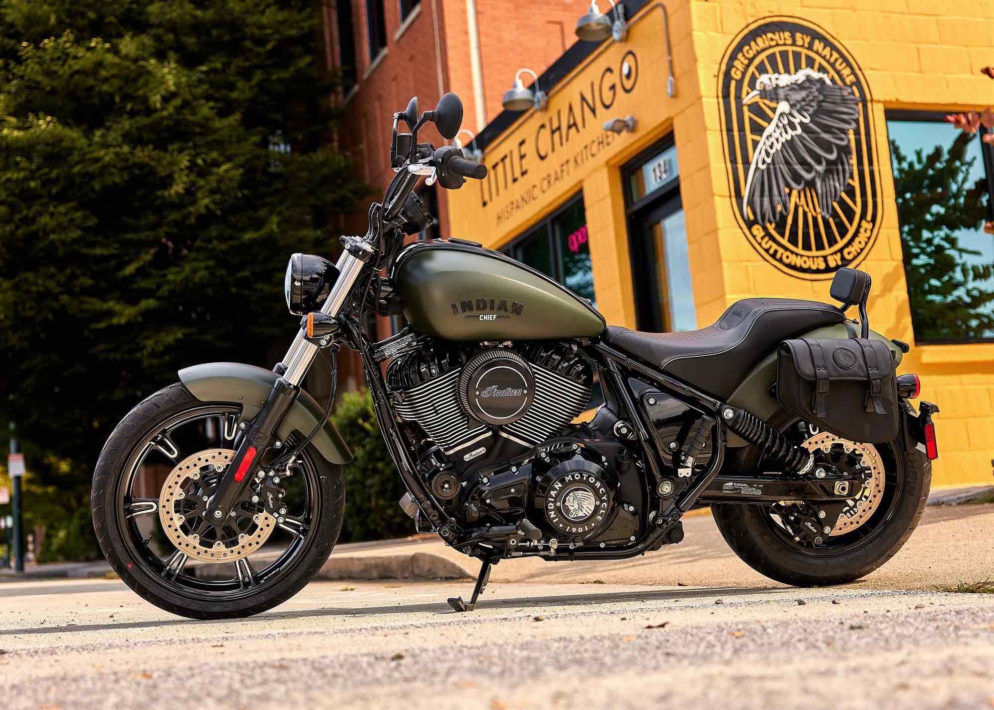 The Chief line also gets a bunch of new accessories for 2023, with two new luggage options, and new saddles, including the Comfort + Solo Seat and new Chief Syndicate seat.