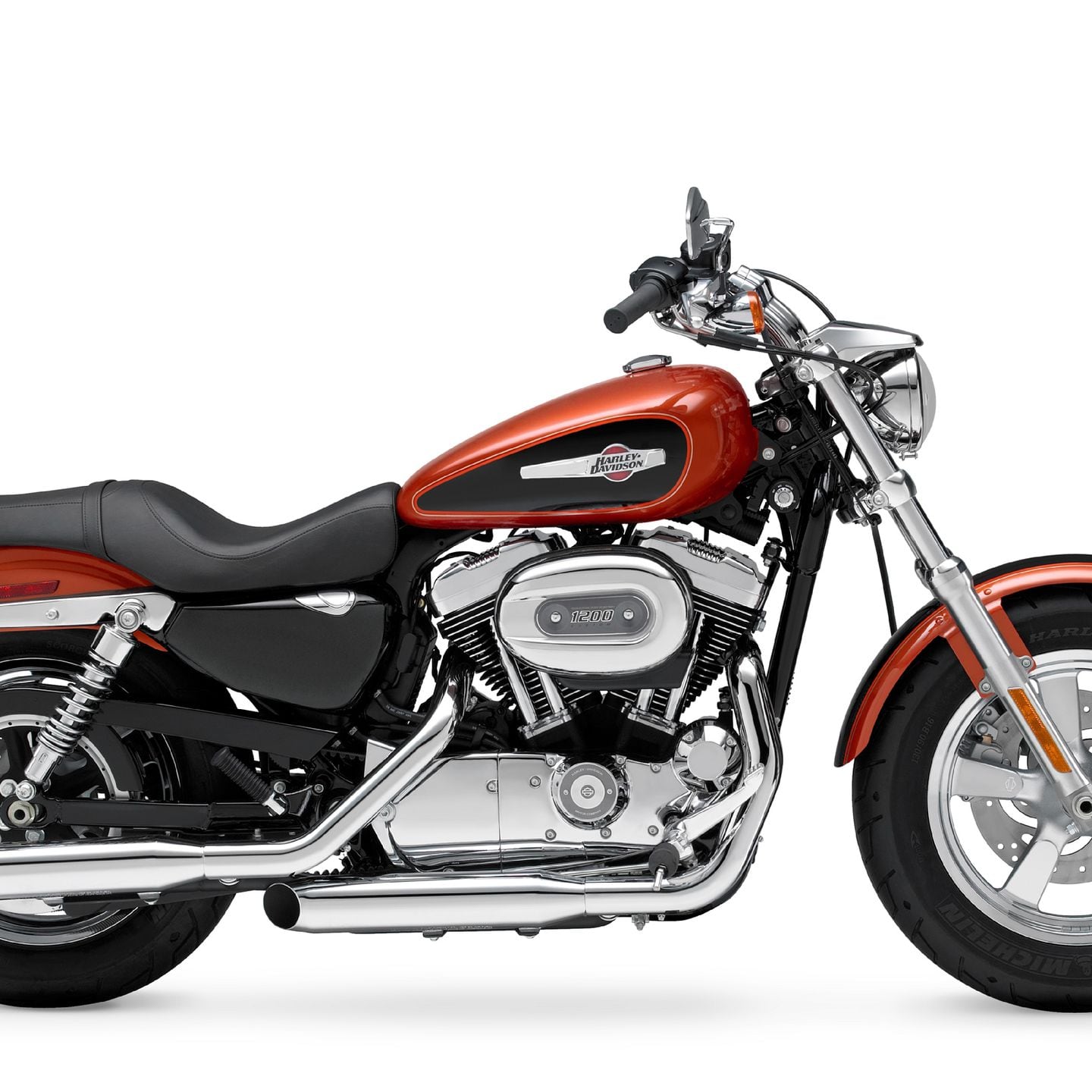 Harley Davidson Releases the New 1200 Custom Model for 2011