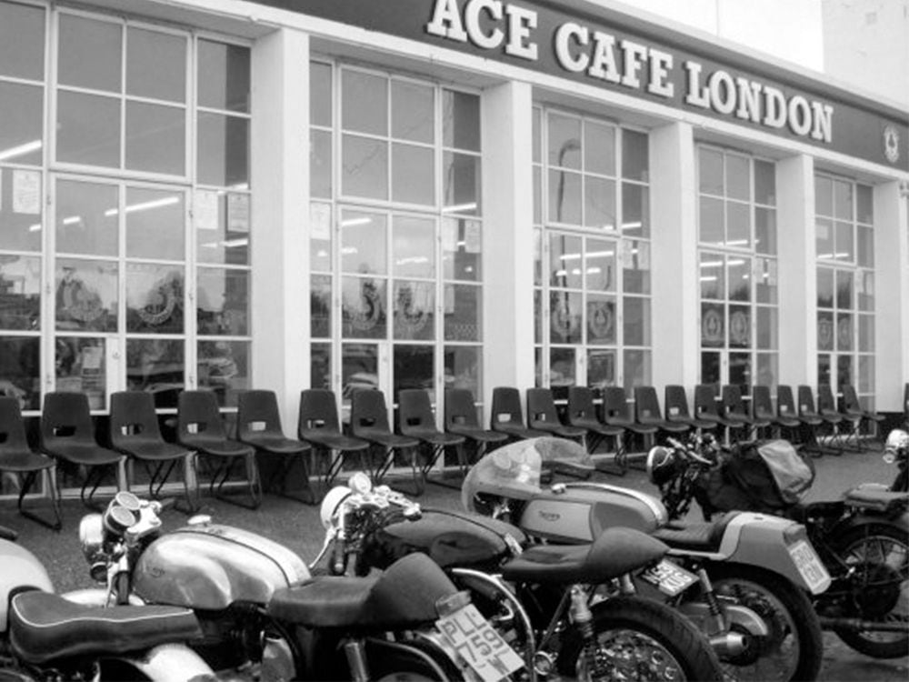 ACE CAFE LONDON ツナギ NSWNLAOMZGAWI7VMKYXZLCPRGQ.jpg