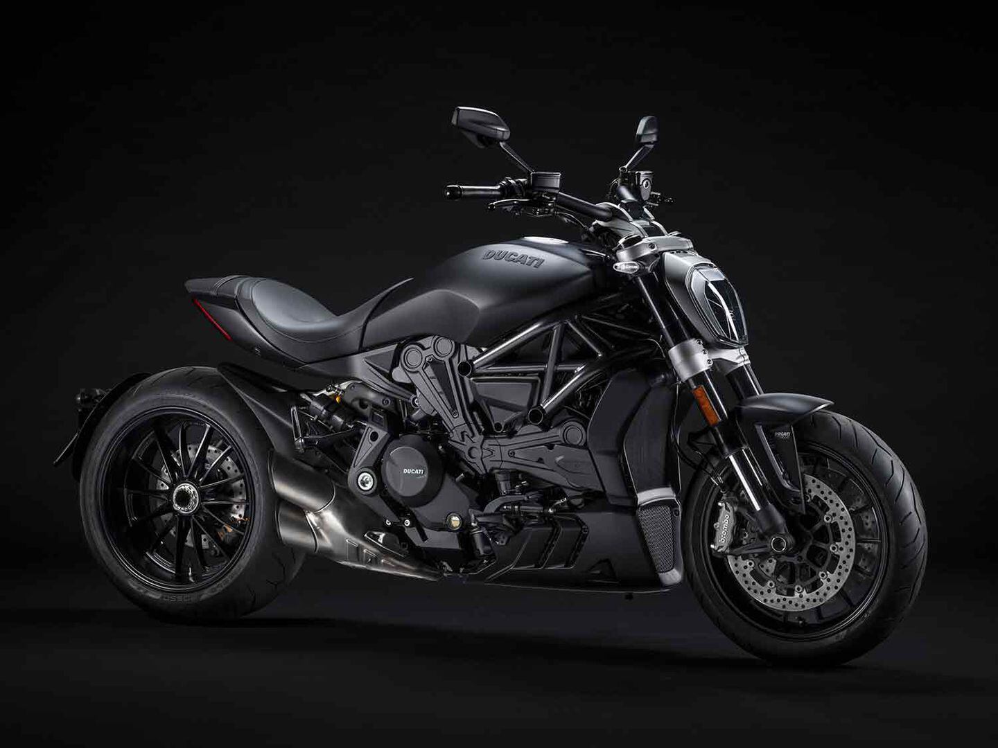 2021 Ducati XDiavel Dark First Look | Motorcycle Cruiser