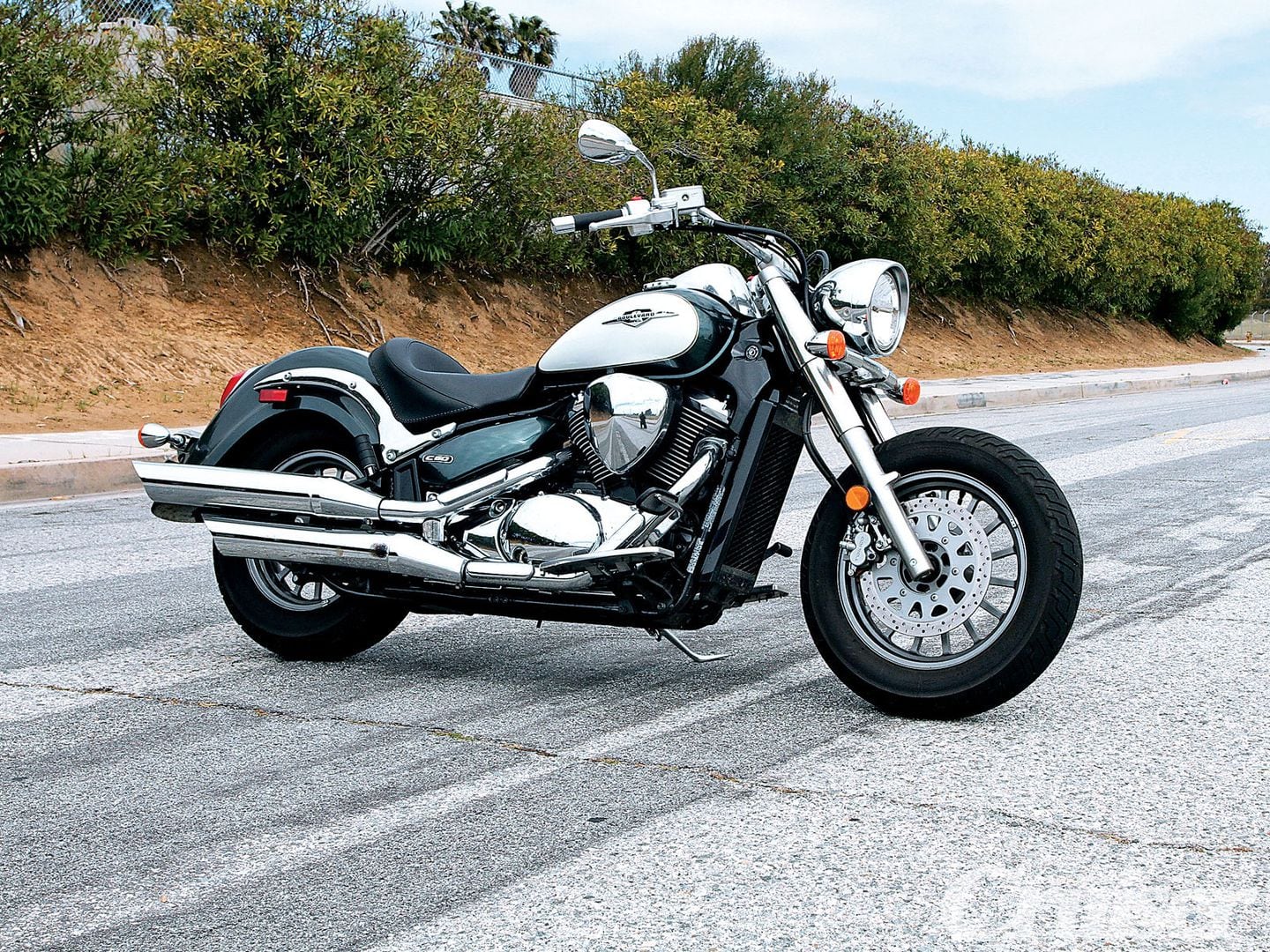 2009 suzuki sales boulevard c50