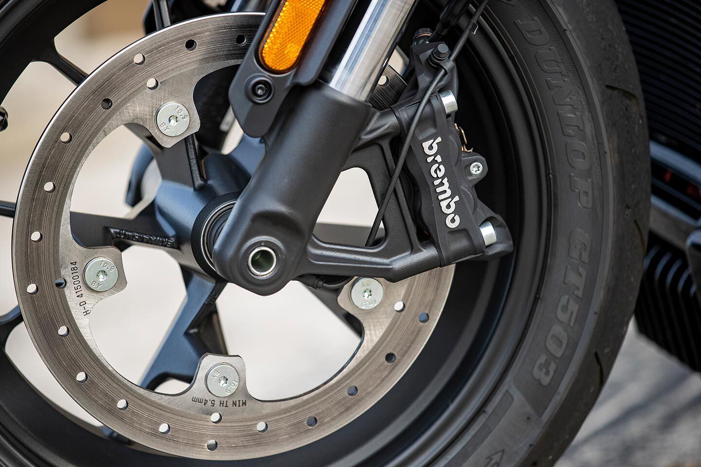 Closer look at the Sporter S front brake.