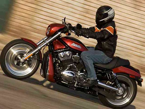 Initial Impression 2006 Harley Davidson VRSCD Night Rod
