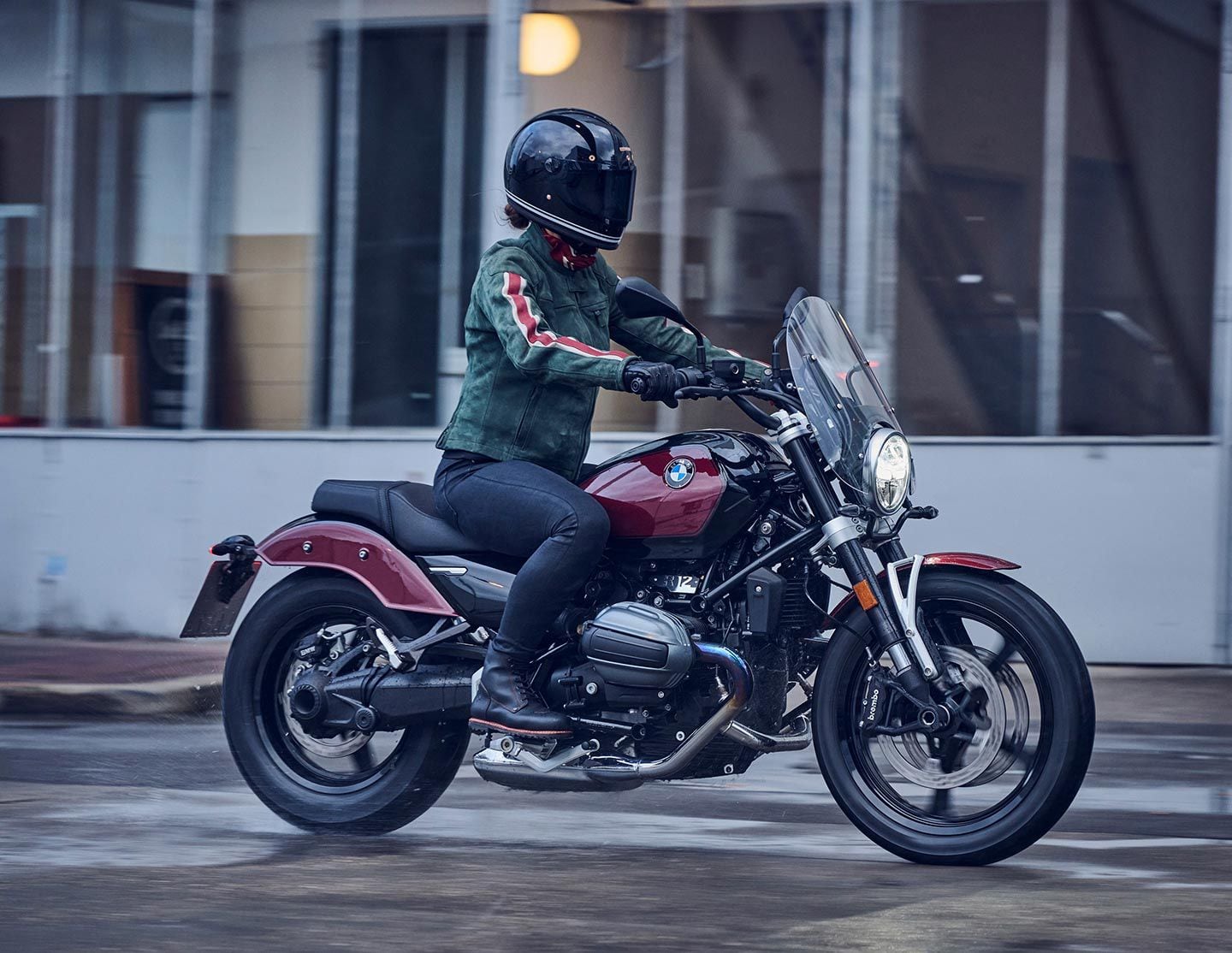 The new 2024 R 12 cruiser packs the R nineT’s boxer engine into a new frame, and adds a toaster-inspired steel tank, low seat, and wide bars.
