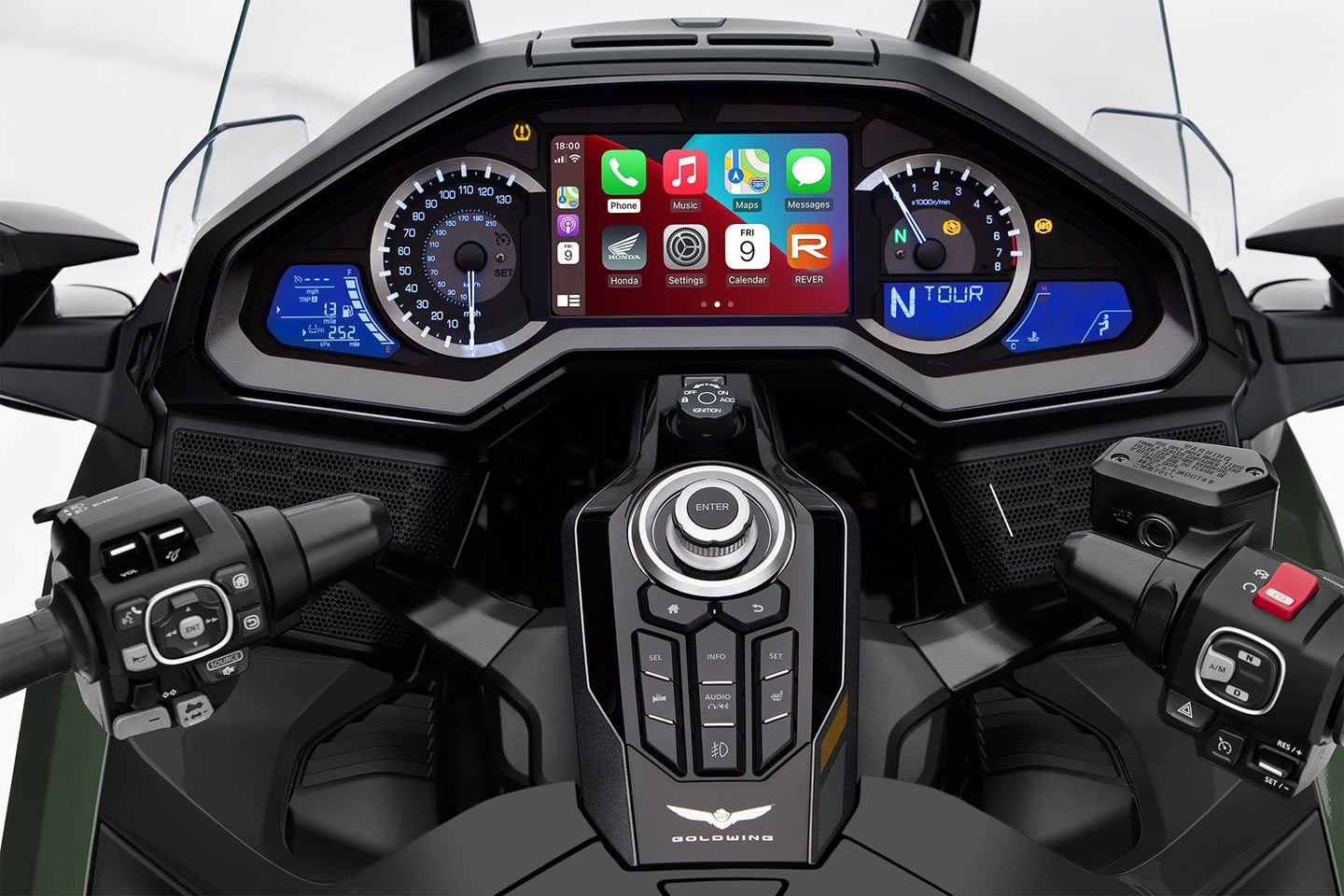 Full-featured 7-inch screen allows access to navigation, Apple CarPlay, Android Auto, four riding modes, traction control, Hill Start, and more.