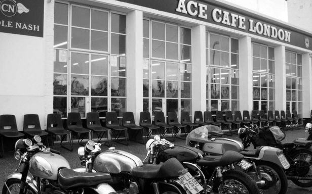 ACE CAFE LONDON ツナギ HRSWUSGVBWFJTJAWNPS5QRMKMQ.jpg
