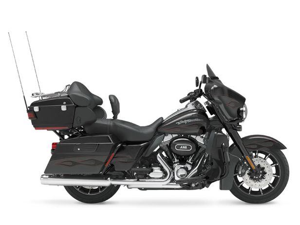 Harley Davidson rolls out a new CVO Ultra Classic for 2010