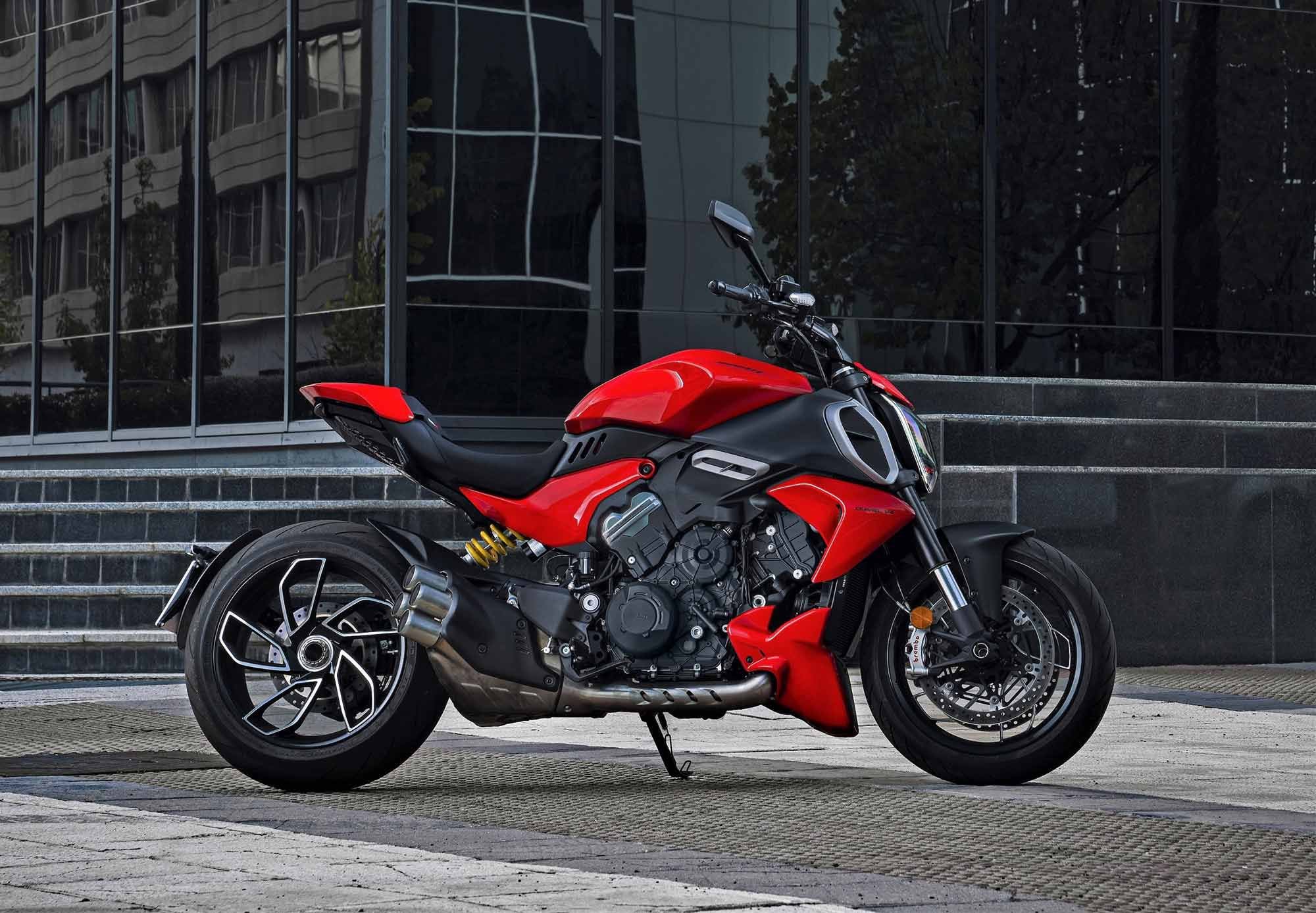 The new model gets fresh styling and is equipped with the 1,158cc V-4 Granturismo engine, pumping out a claimed 168 hp, and 93 lb.-ft. of torque.