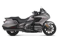 beginner cruiser motorcycles for short riders