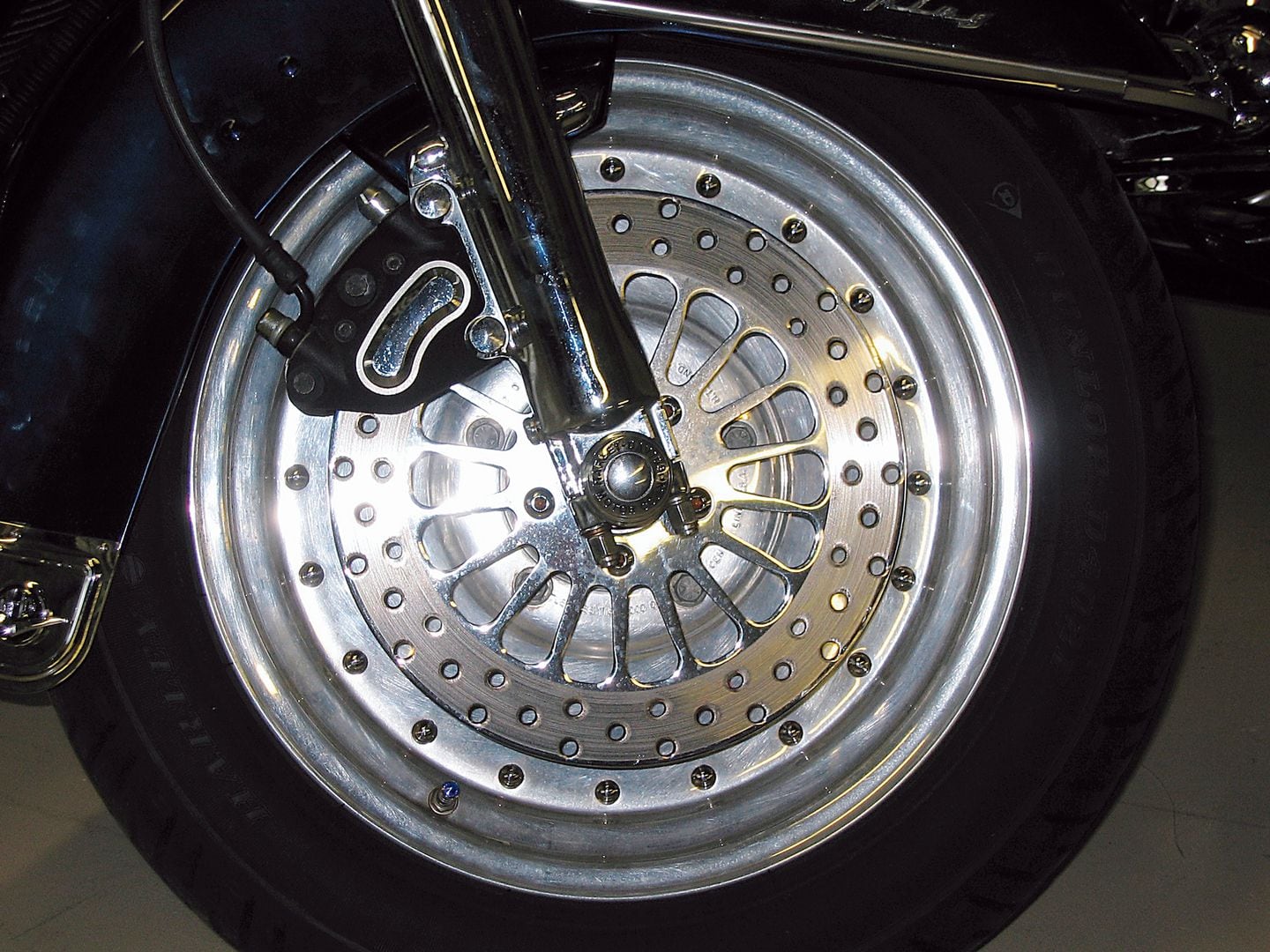 How Hydraulic Disc Brakes Work and How To Improve Them Motorcycle Cruiser