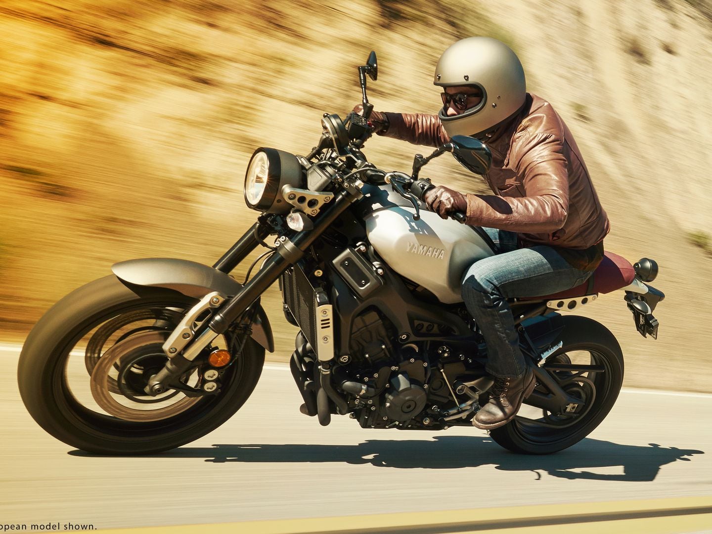 Yamaha 900 круизер