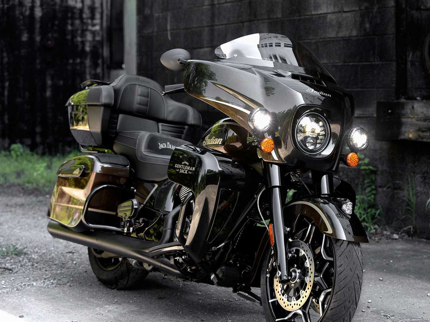 Indian Limited Edition Jack Daniel s Roadmaster Motorcycle Cruiser