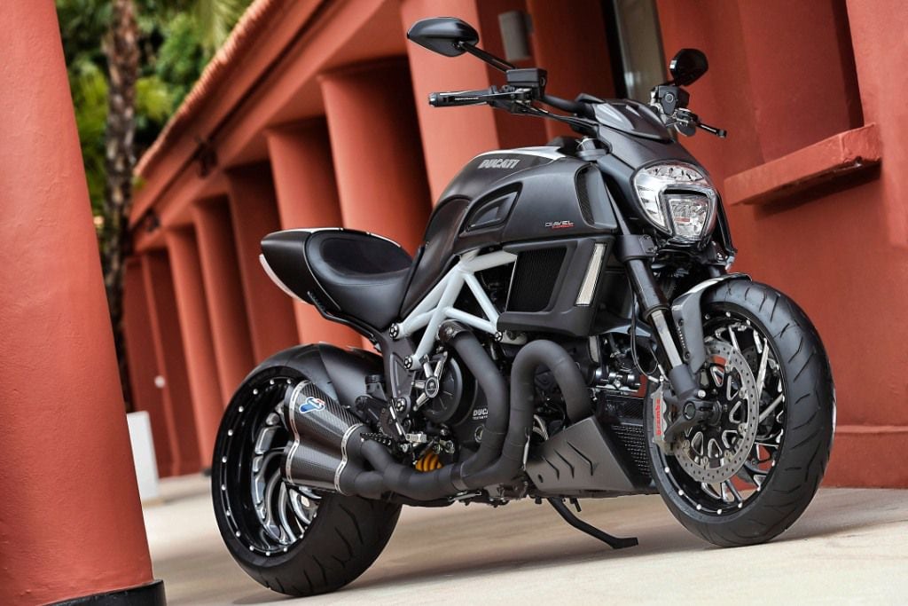 Diavel shop ducati 2015