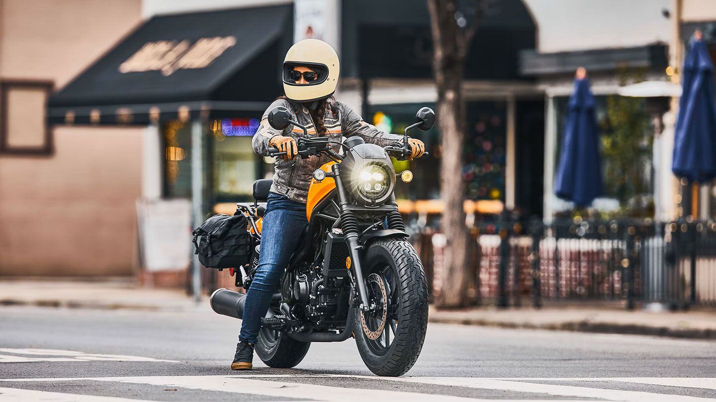 Entry-level cruisers have come a long way in the last couple of years, with improved performance, features, and build quality.&nbsp; Honda's Rebel series remains a top choice for newbies however.