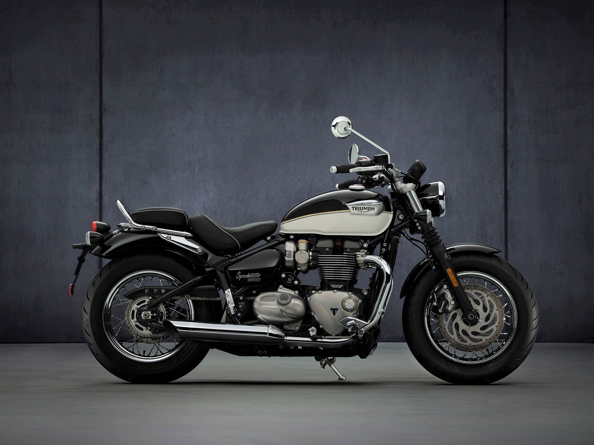 The Speedmaster cruiser also refines engine response, adds a 47mm fork, and revamps the seat for more comfort.