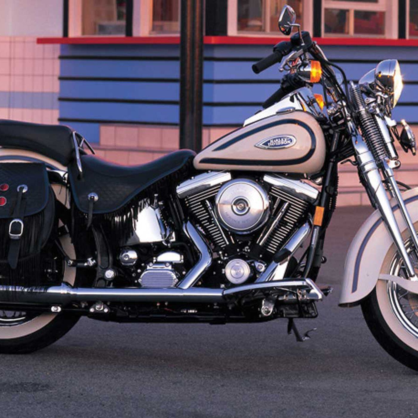 97 Heritage Softail Classic Promotion Off56