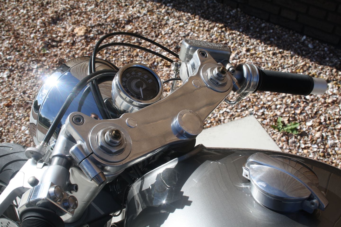 Lucky 14: Cafe Racer DOHC CB750 | Motorcycle Cruiser