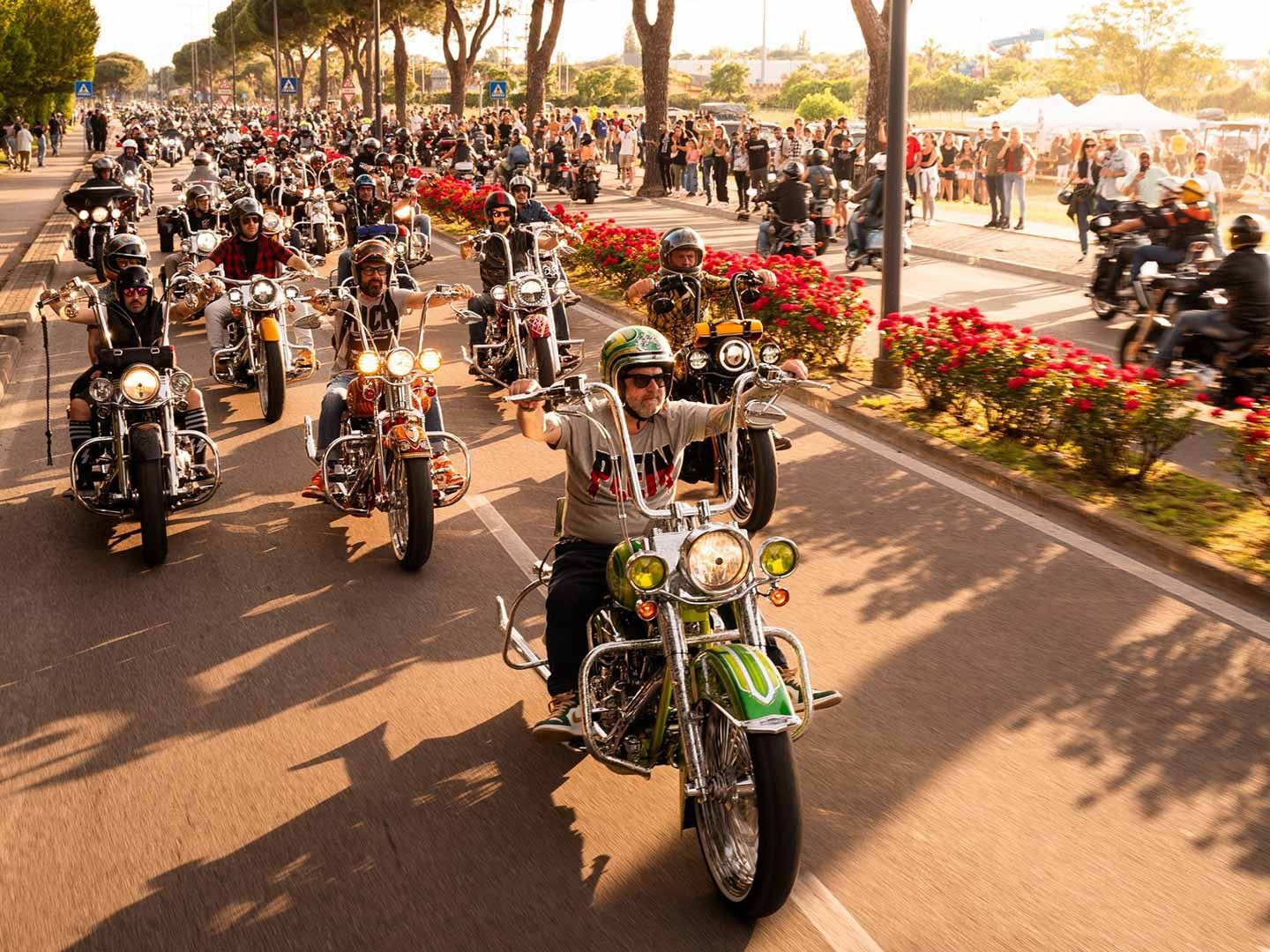 2025 Cruiser Moto Calendar Motorcycle Cruiser