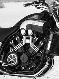 Yamaha v shop max 1999