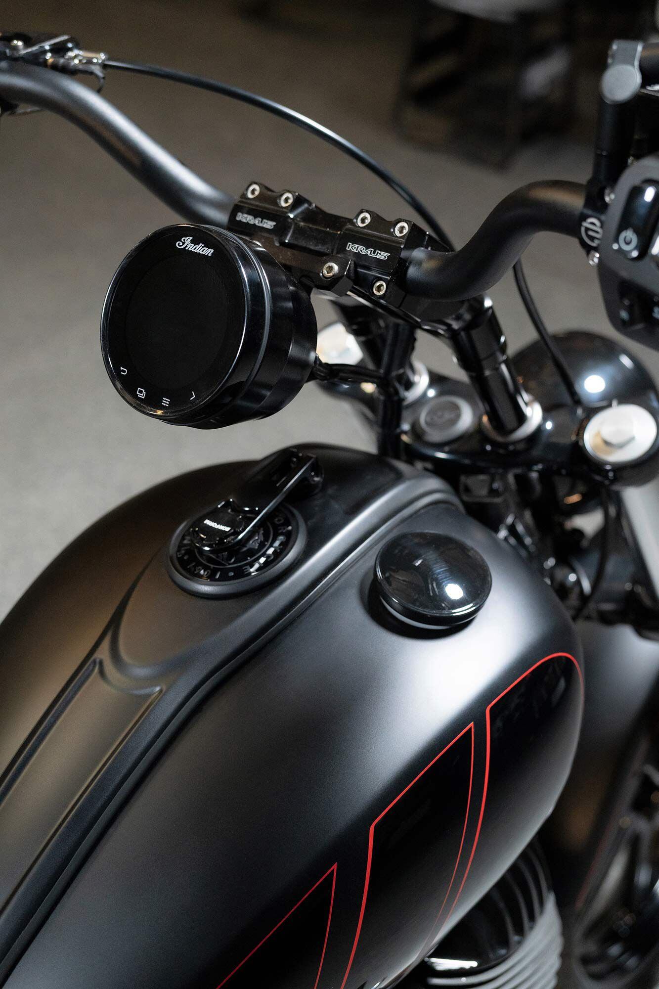 A super tidy cockpit with Indian’s 4-inch Ride Command touchscreen hanging from the bar clamps.