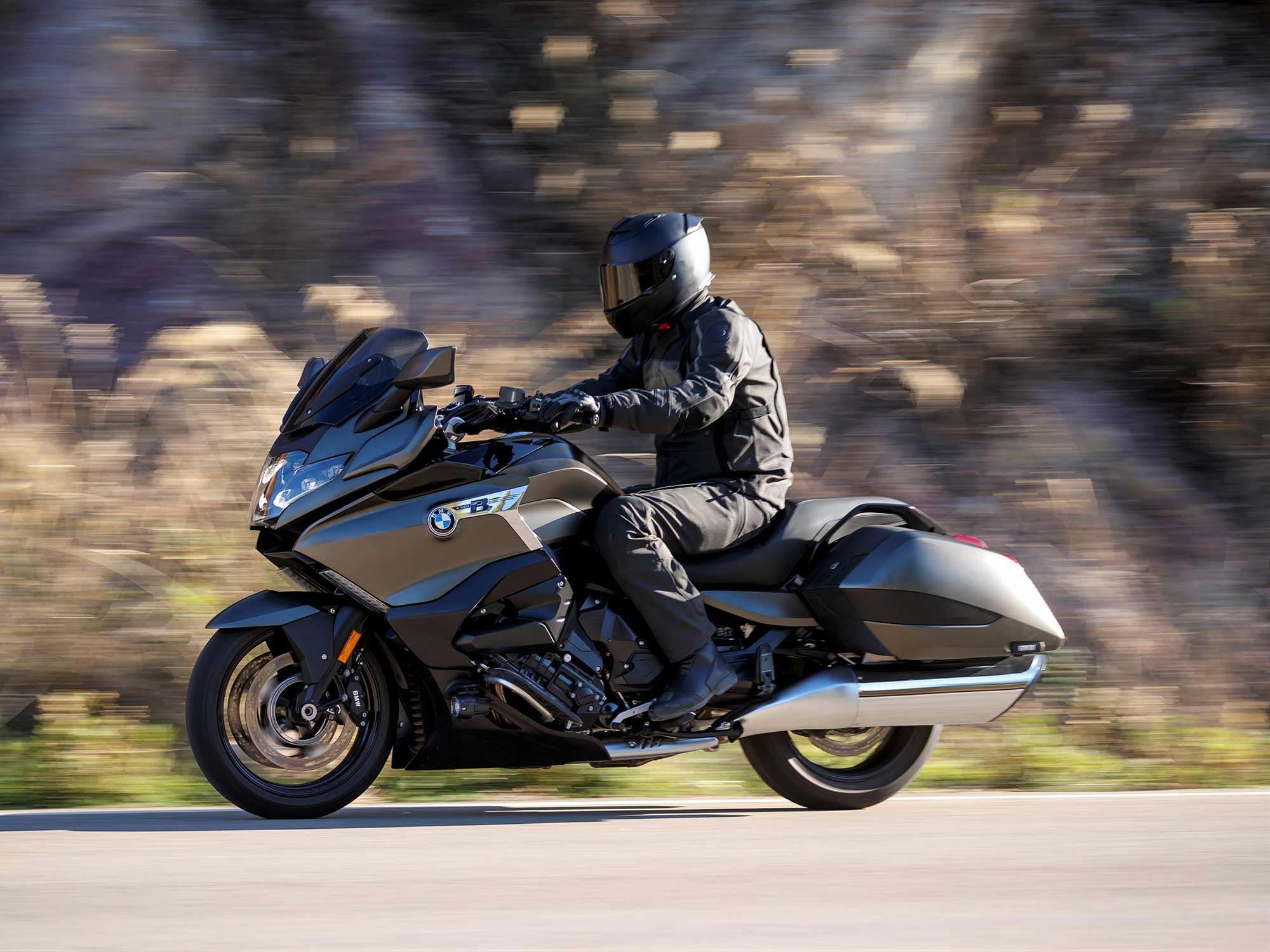The 2023 BMW K 1600 B is unchanged this year, though it does add Keyless Ride as a standard feature. Here it is in Manhattan Metallic Matte.