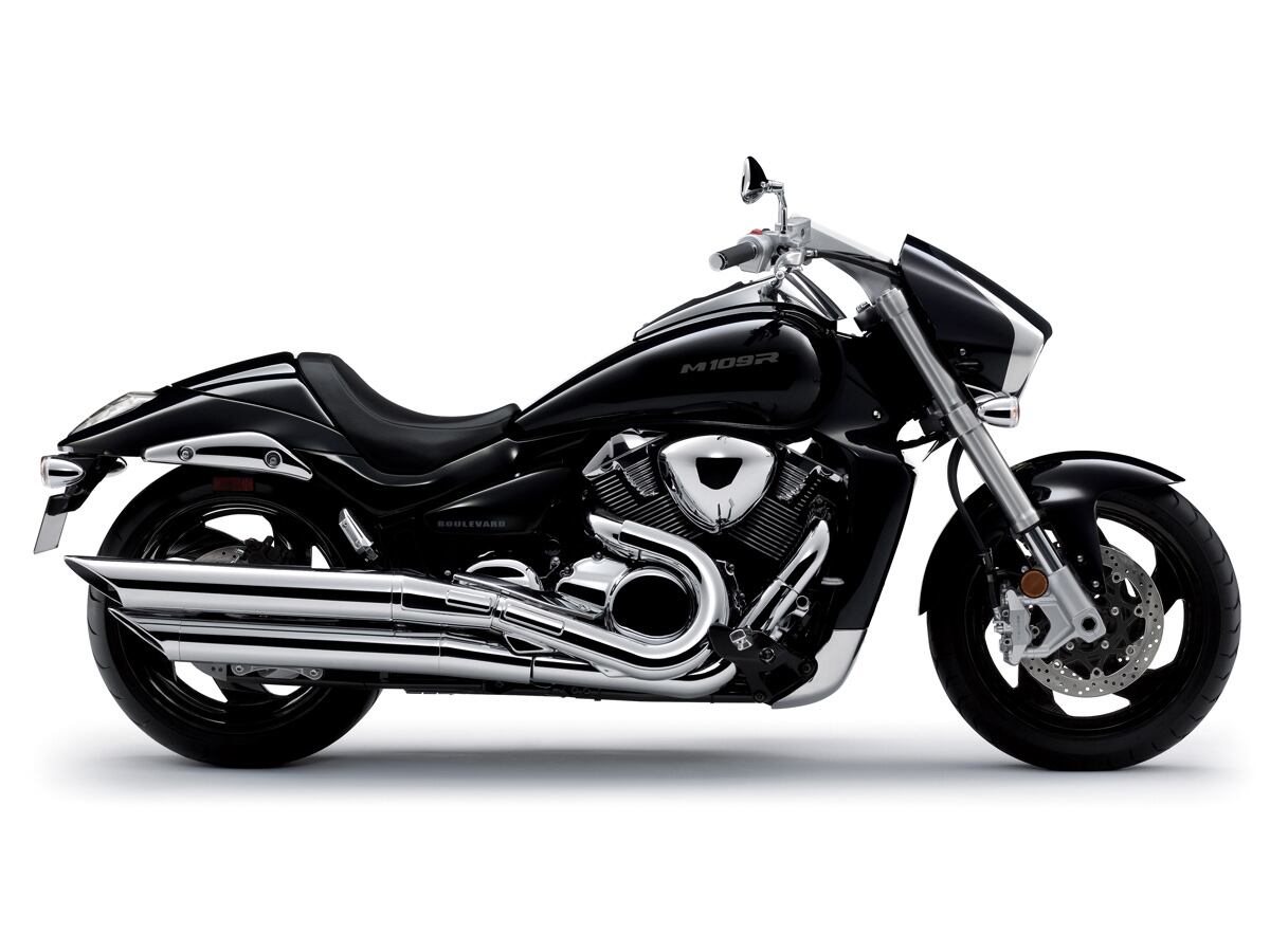 The 2025 Suzuki Boulevard M109R will start at $15,799.