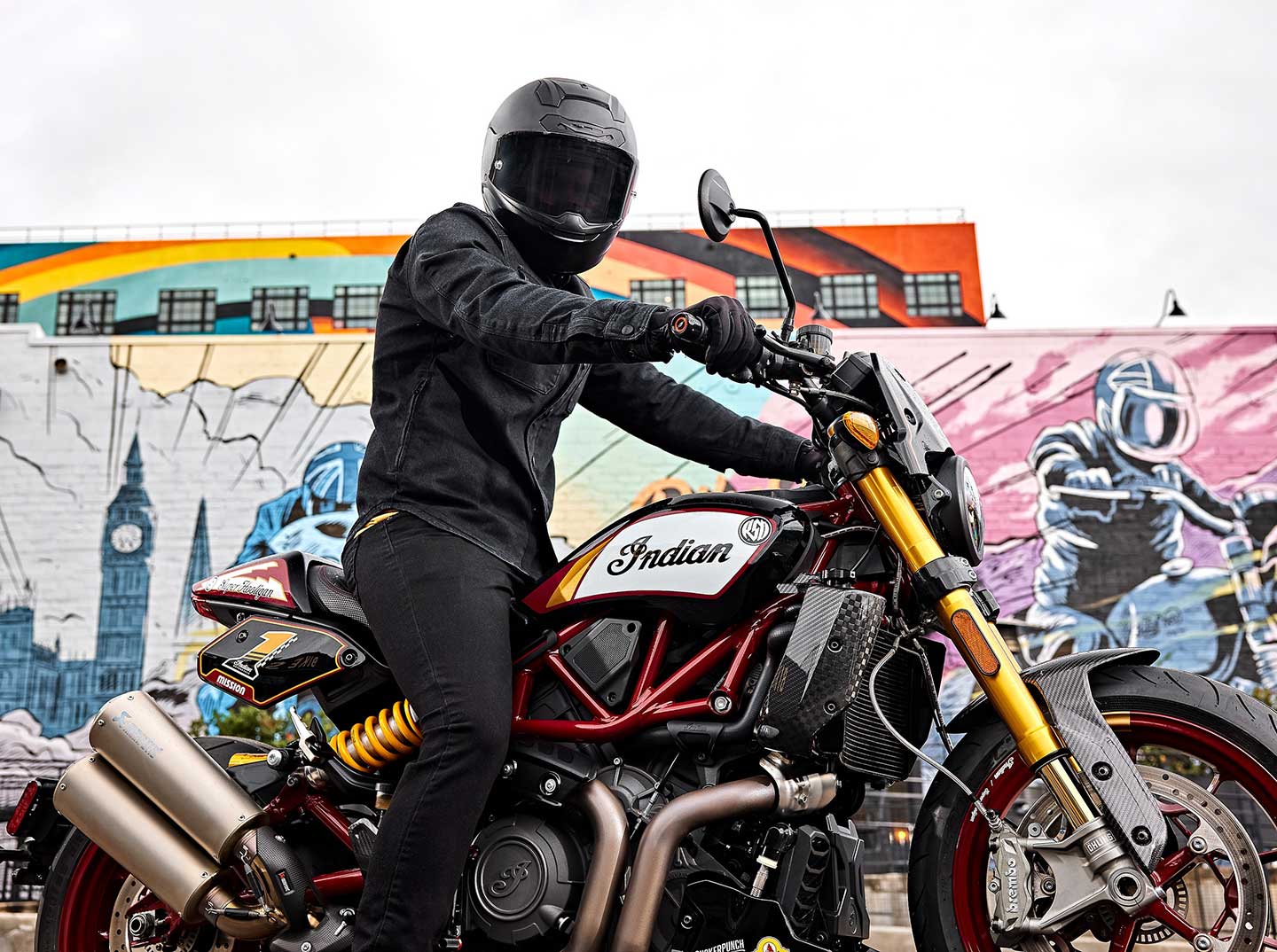 She's a looker—and a ripper. The liquid-cooled 1,203cc engine is unchanged here but it's still good for 120 hp. Gold Öhlins adjustable fork contrasts against red frame and Indian race team colors on the FTR x RSD tank.