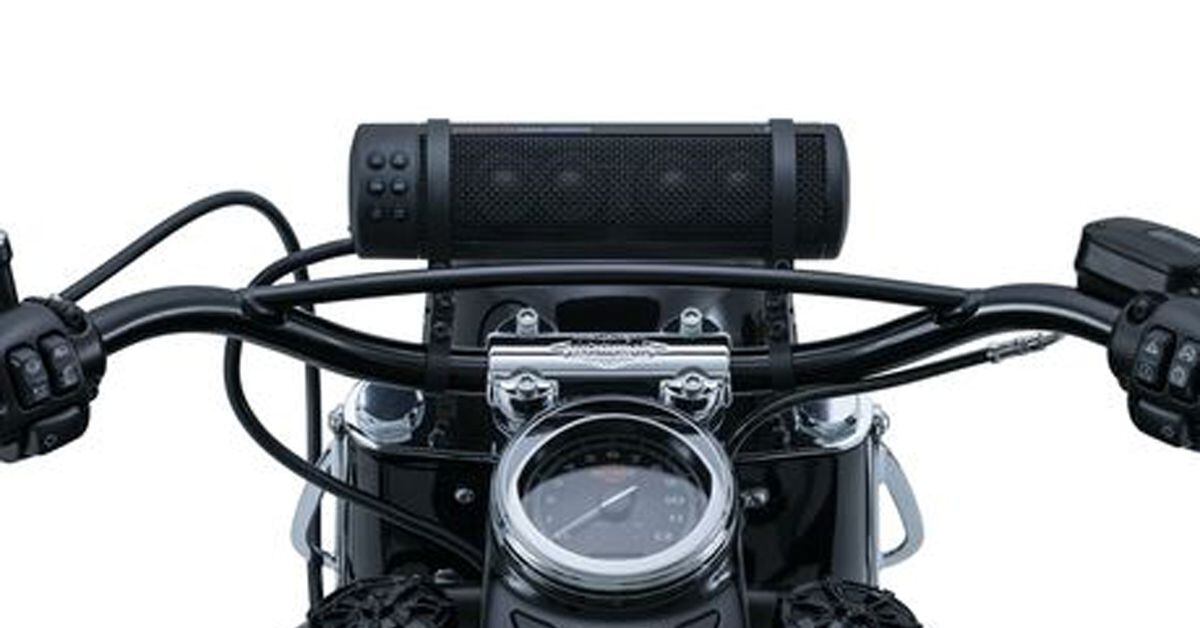 Kuryakyn Road Thunder Bluetooth Sound Bar by MTX Motorcycle Cruiser