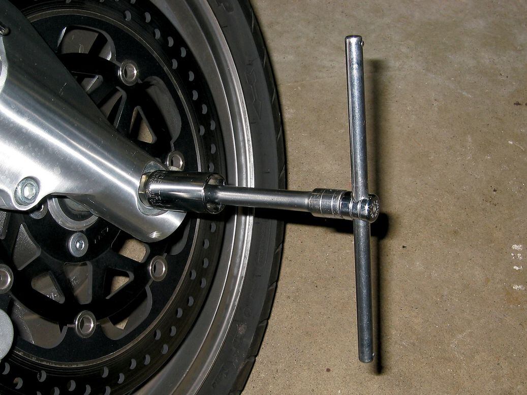 Front Wheel Axle Nut Removal Tool Honda ST1300 2002-2015 MPTLSAX 