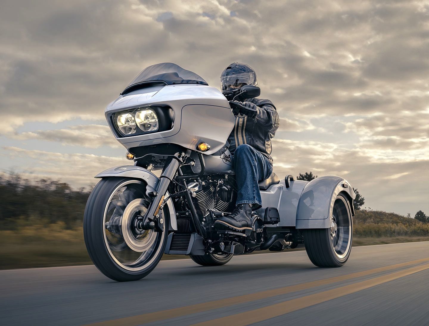 The 2024 Road Glide 3 is one of the returning trike models Harley has announced for the new model year. There are no changes, just new colors.