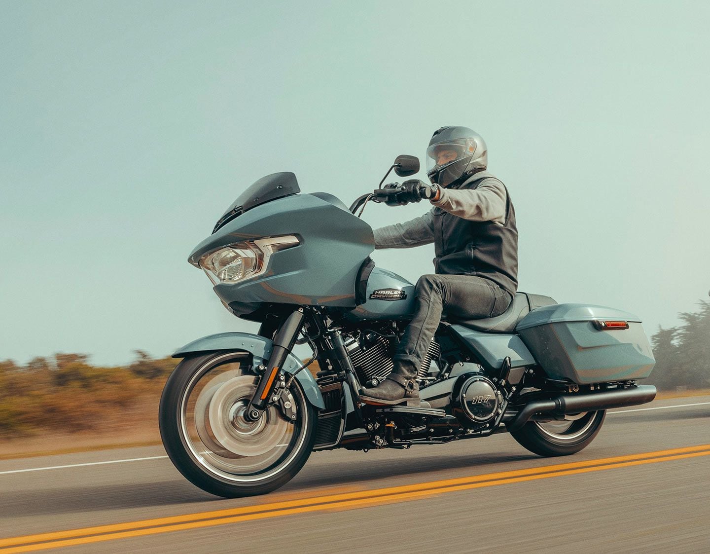 The 2024 Road Glide also runs with the Milwaukee-Eight 117 engine, which increases displacement, torque, and horsepower over the previous mill. The new bike is also 16 pounds lighter than the 2023 Road Glide Special.