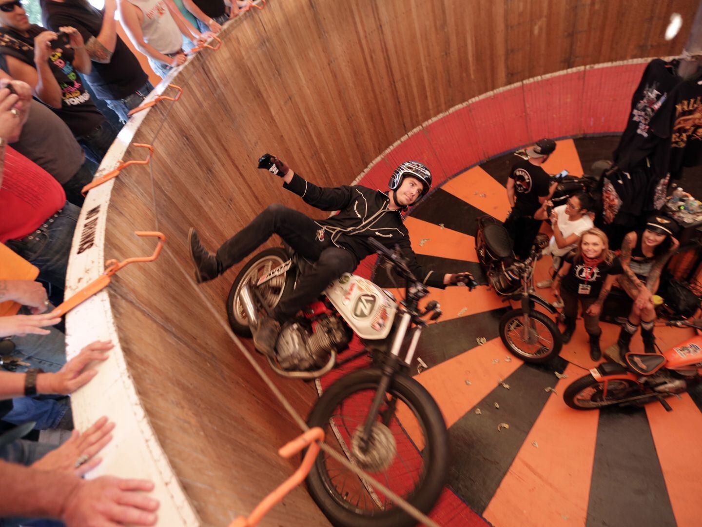 Ives Brothers Wall of Death at Laconia Motorcycle Week | Motorcycle Cruiser